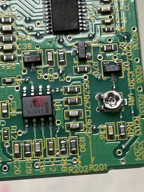 汽車?yán)走_(dá)主控拆解與維修指南 專業(yè)培訓(xùn)助您成為汽車電腦板維修大神